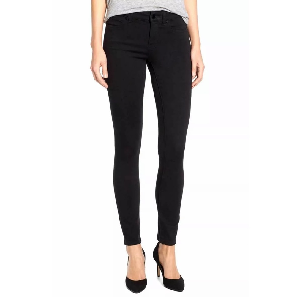 Caslon Sierra Skinny Jeans / Size 27P / Color: Black